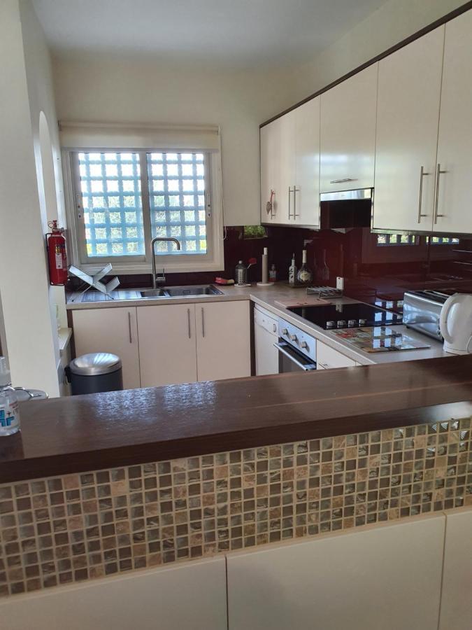 פיסורי Melanta Villa מראה חיצוני תמונה